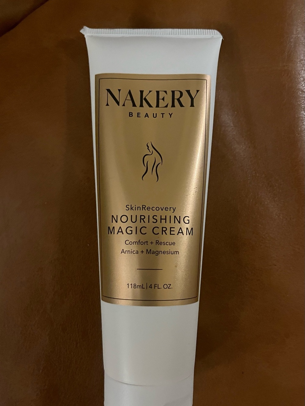 Nakery Beauty Nourishing Magic Cream — White & Gold
